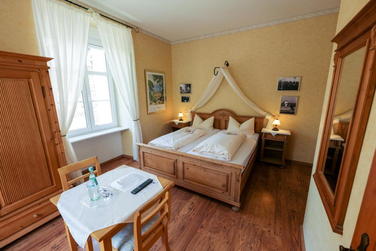 Alte Bürgermeisterei Ediger-Eller Exterior foto